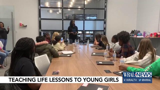 Program teaches life lessons, encouragement for young girls