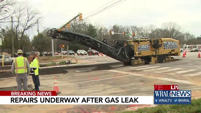Gas leak causes traffic issues on Cary Parkway
