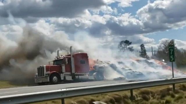 Tractor trailer catches fire, closes portion of I-95