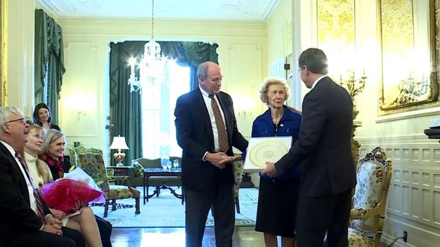 WW II nurse honored at governor's mansion for milestone