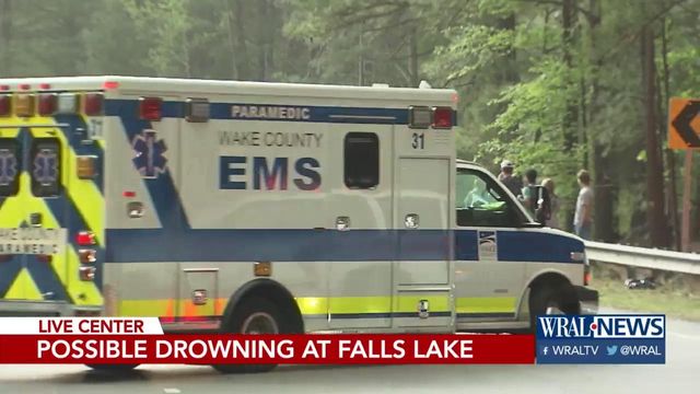 Search suspended for possible drowning victim at Falls Lake