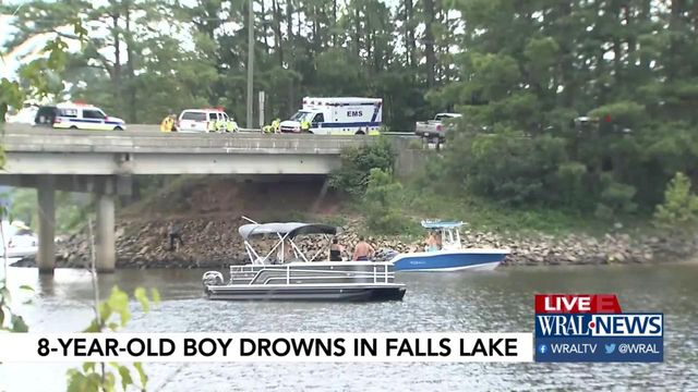 Wake County Sheriff's Office says 8-year-old drowns at Falls Lake