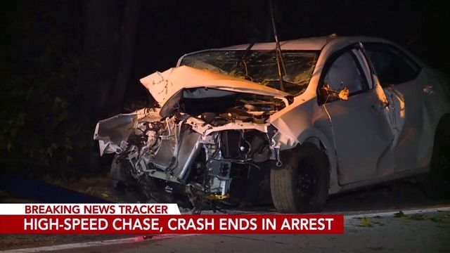 Wrong-way driver causes multi-car crash in Durham during police