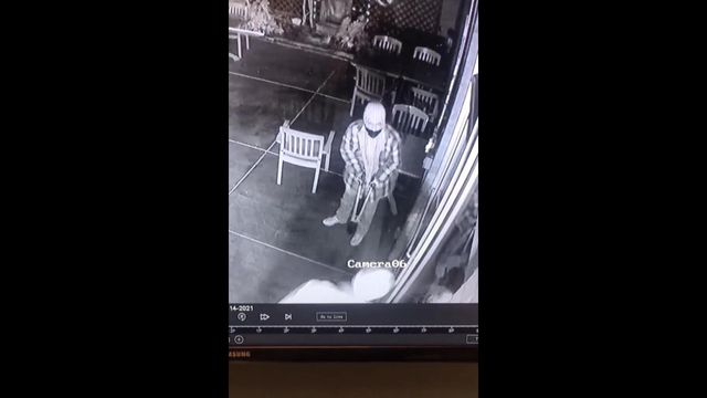Caught on cam: Men smash door, break into locally-owned restaurant 