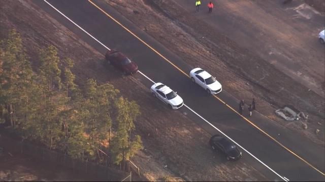 Man thrown from car dies in early morning Fayetteville crash :: WRAL.com