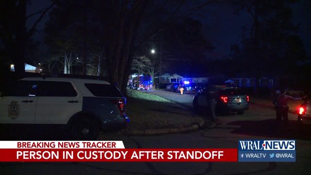 Person in custody after standoff in Raleigh