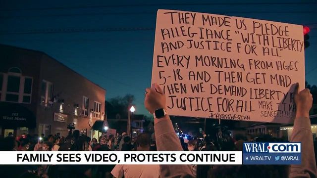 Businesses board up in Elizabeth City as demonstrations continue for sixth night 