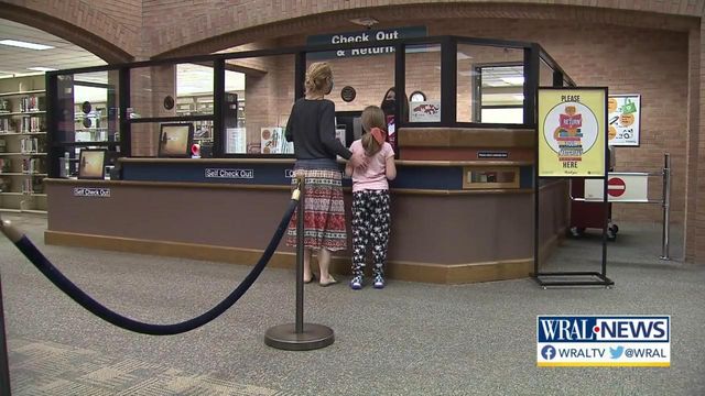 Cumberland County libraries, Fayeteville city hall reopens as pandemic restrictions loosen