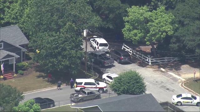 Raw: Sky 5 flies over blocked streets as officials investigate deputy-involved shooting 