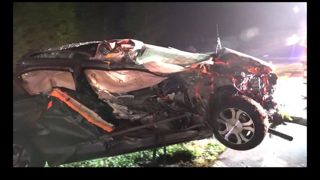 1 dead after crash near Knightdale 