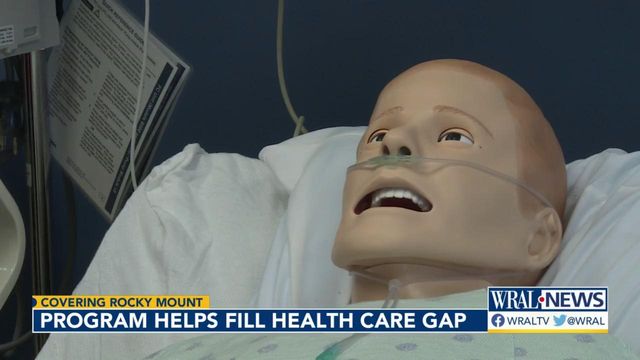 Patient simulation helps prepare Edgecombe County nursing students for the field