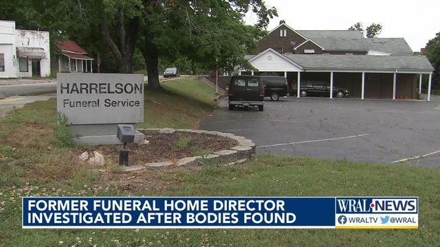 Former funeral home director investigated after 2 bodies found on residential property 