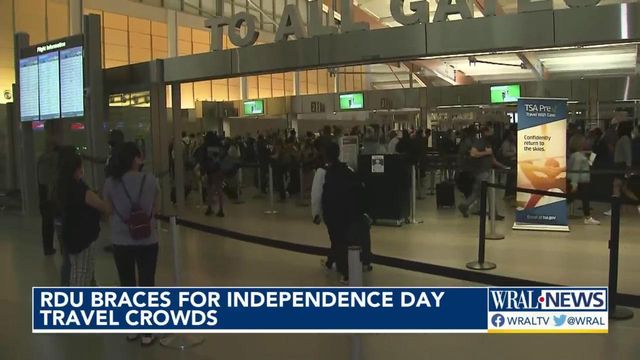 RDU Airport prepares for busy travel day as holiday weekend kicks off
