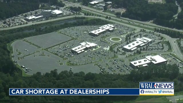 Car shortages continue to cause issues at dealerships 