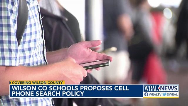 Wilson Co. Schools to discuss cell phone search policy