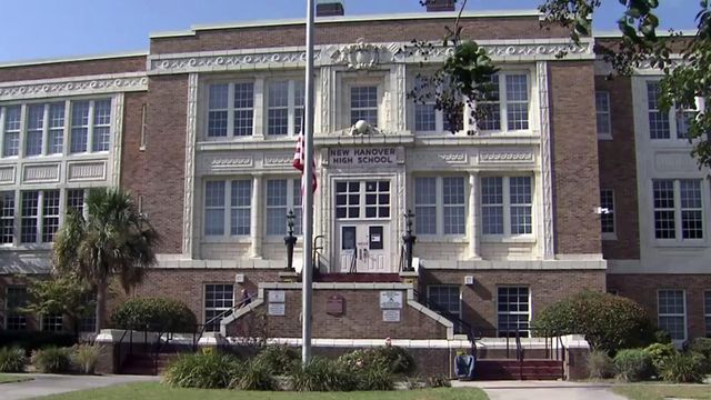 Student, teacher recount shooting at Wilmington high school