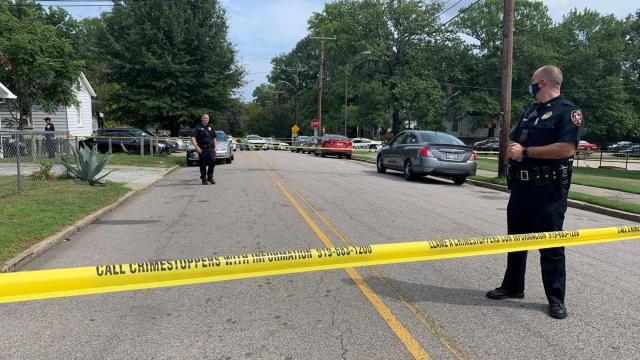 Durham Police shut down Dupree Street after shooting