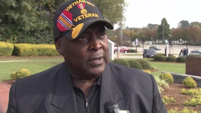 Intimate crowd gathers in Fayetteville to remember Veterans Day