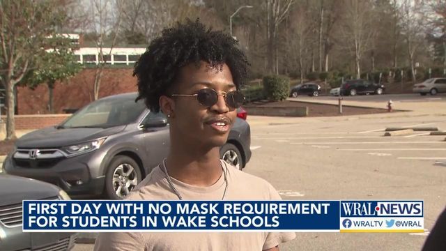 Despite masks becoming optional, many Wake students keeping theirs on 