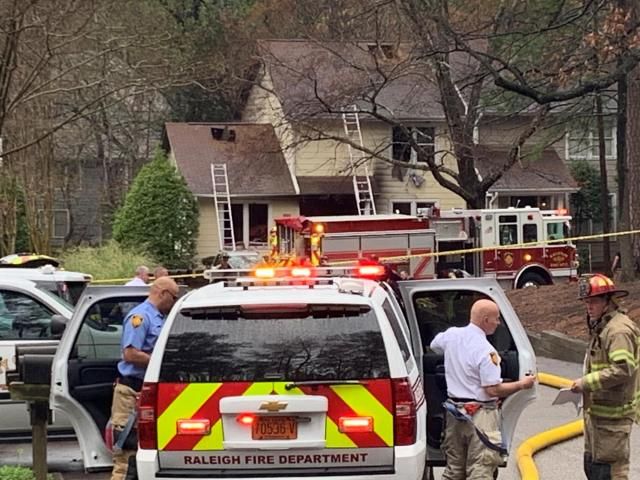 2 adults, 2 children displaced after townhome fire in Raleigh
