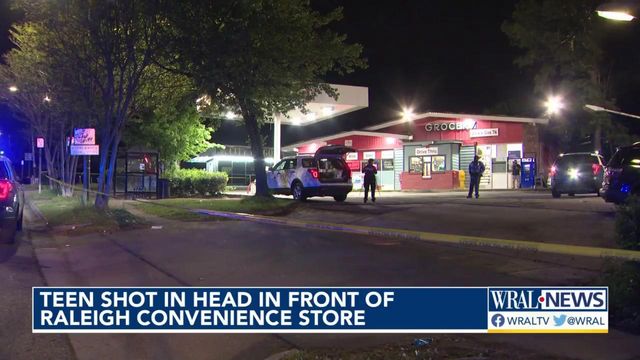 Teen shot in front of Raleigh store was likely innocent bystander