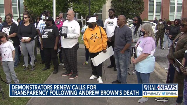 Demonstrators renew calls for transparency in Andrew Brown's shooting death 