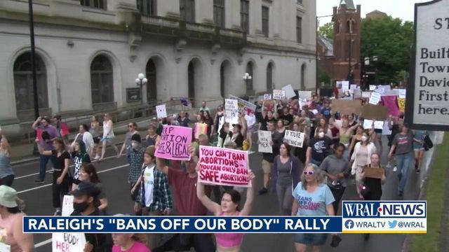 Thousands descend to downtown Raleigh to rally for abortion rights 