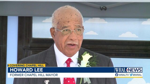 Ceremony honors pioneer of Chapel Hill's mass transit system 