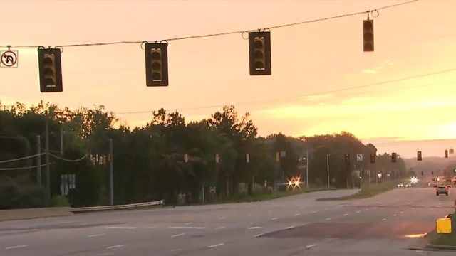 Traffic lights out at major Chapel Hill intersection