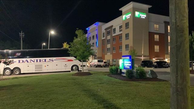 Police investigate shooting outside Holiday Inn in Fayetteville 
