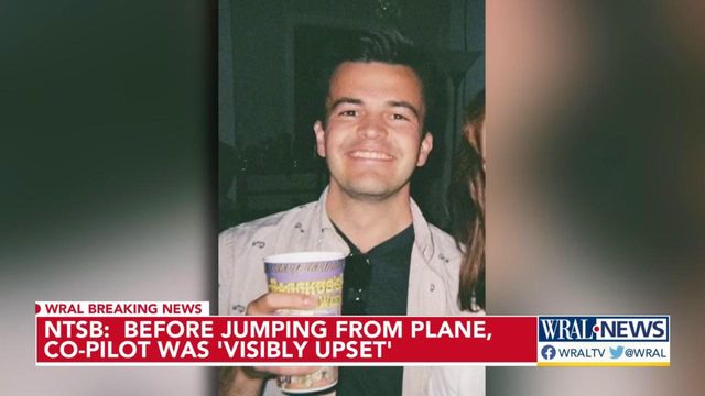 Report: Co-pilot apologized before jumping from airplane