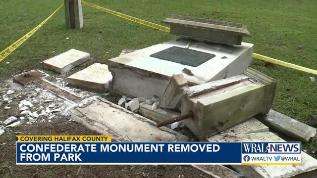 Mayor livestreams monument coming down at Enfield park
