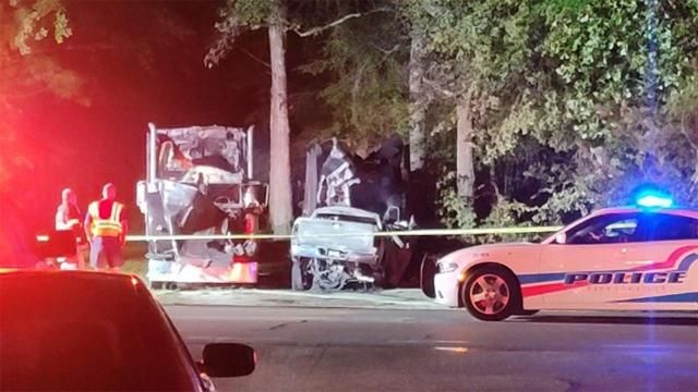 Crash involving husband who is also murder suspect, according to Fayetteville police