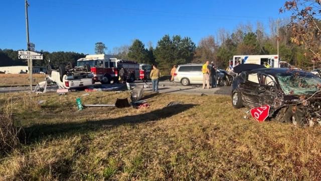 2-car crash near Newington mall results in rollover