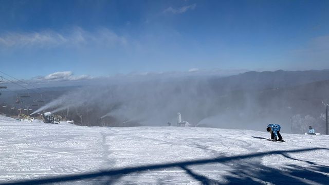Beech Mountain Resort to close slopes Friday and on Christmas Eve