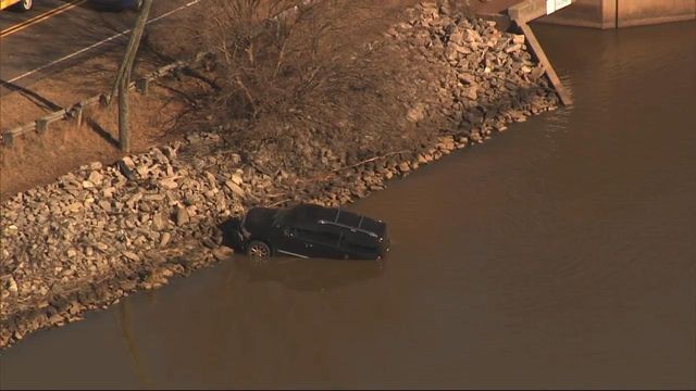 Driver ends up in Lake Crabtree