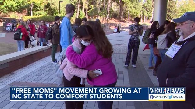 'Free Moms' give out hugs, comfort in tough times at NC State