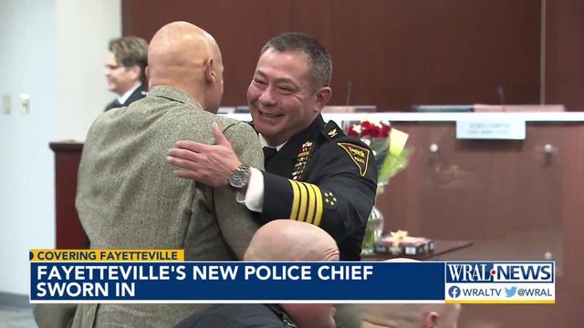 Fayetteville's new police chief sworn in