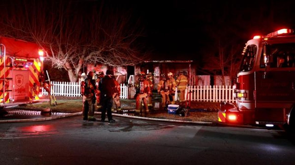 3 adults, 3 children displaced after Fayetteville house fire :: WRAL.com