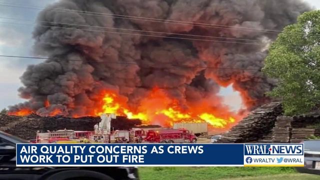 Air quality concerns as crews work to put out Wayne County fire