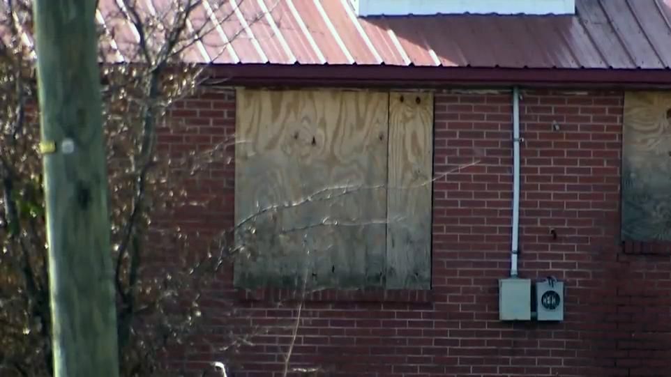 Fayetteville Councilman To Property Owners Fix It Up Or Tear It Down   3178806 Fayfix DMID1 5xxqrwm73 962x541 