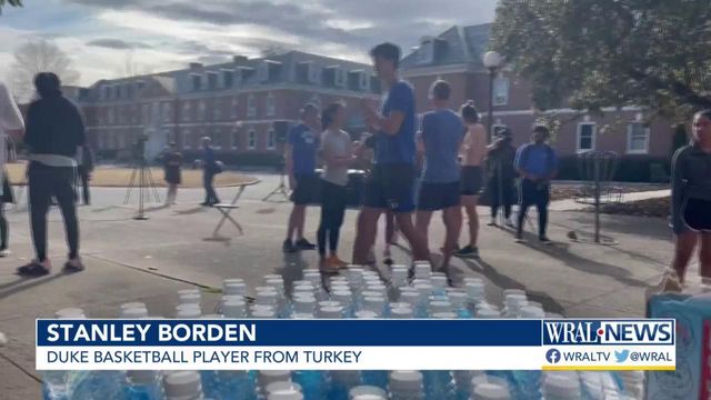 Duke basketball player helps raise money for Turkey earthquake relief