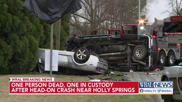Passenger killed in crash near Holly Springs
