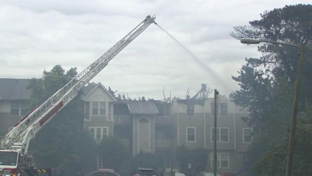 Roof destroyed in Fayetteville apartment complex fire