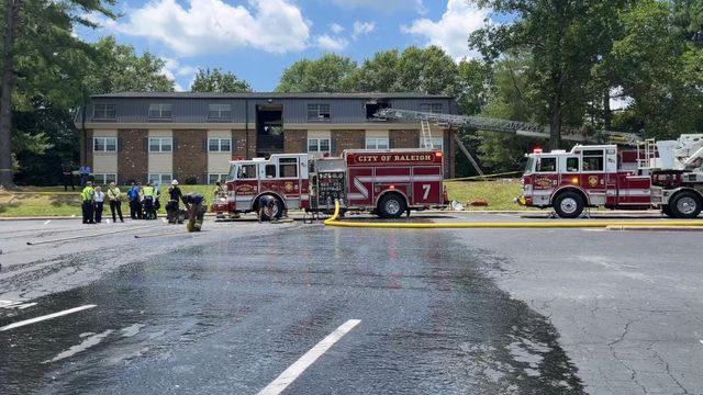 Fire at Raleigh apartment complex displaces five