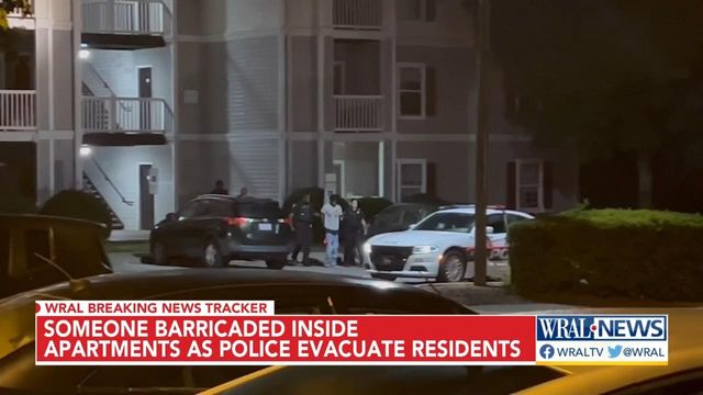 Apartment evacuated during hours-long standoff with barricaded suspect in Durham