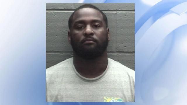 30-year-old man charged with attempted murder in shooting that left ...