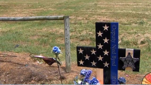 'Unfair, unimaginable:' Law enforcement community still mourns a year after Ned Byrd's murder