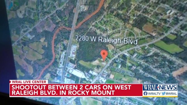 Shoutout between 2 cars on West Raleigh Blvd in Rocky Mount 