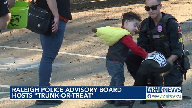 Raleigh's Police Advisory Board hosts 'Trunk-or-Treat'